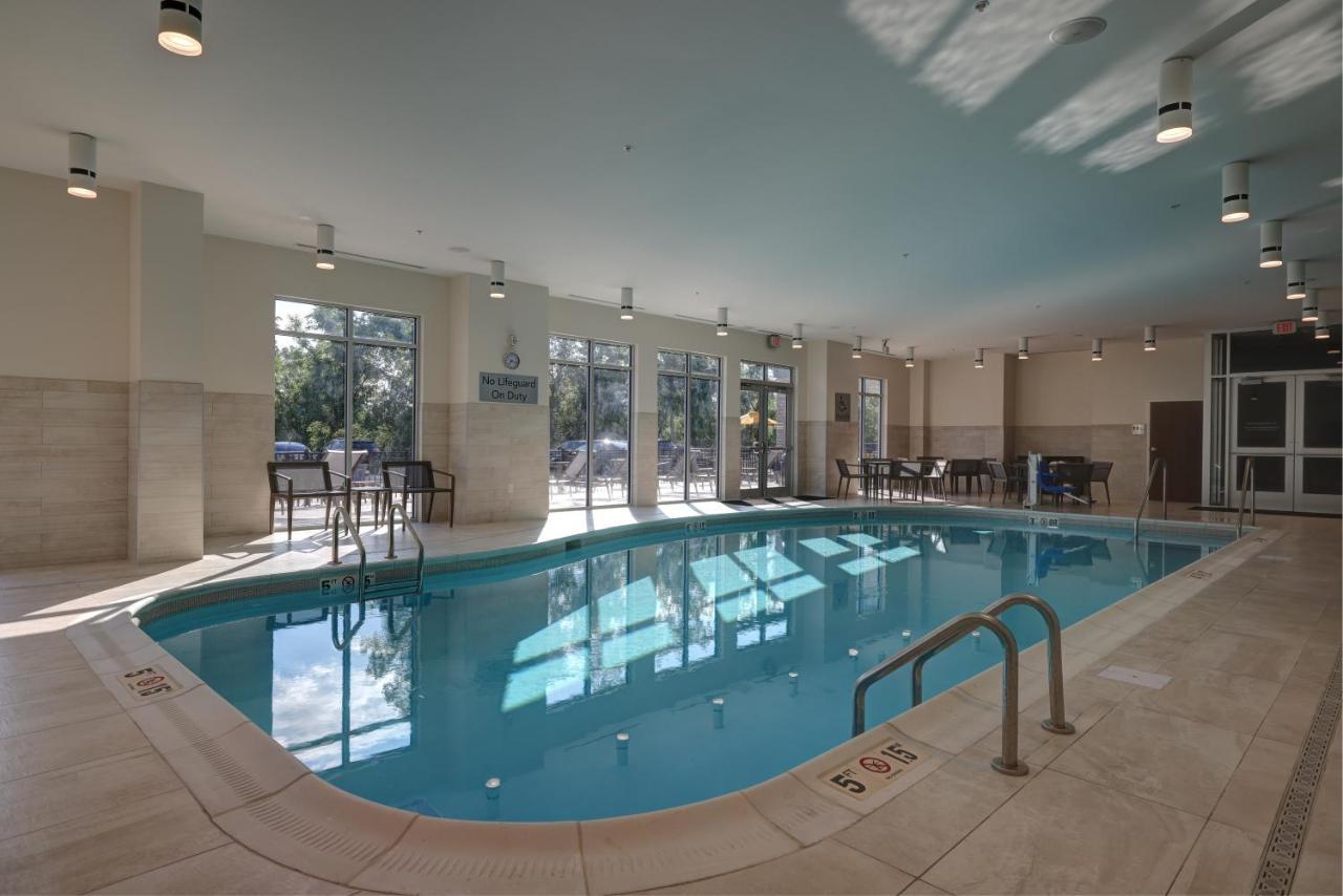 Courtyard By Marriott Iowa City University Heights Zewnętrze zdjęcie