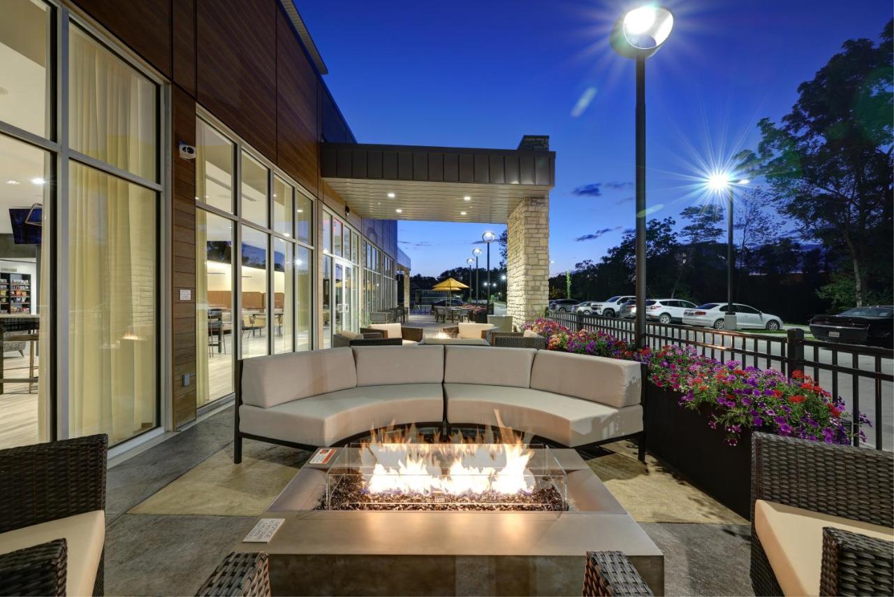 Courtyard By Marriott Iowa City University Heights Zewnętrze zdjęcie